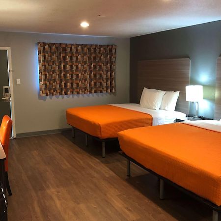 Super 8 By Wyndham Sonora Motel Eksteriør bilde